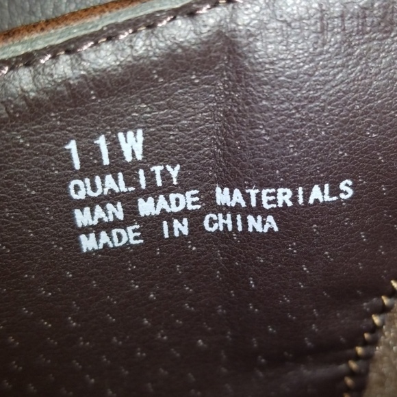 Brown Ankle Boots (EUC). - Picture 4 of 8